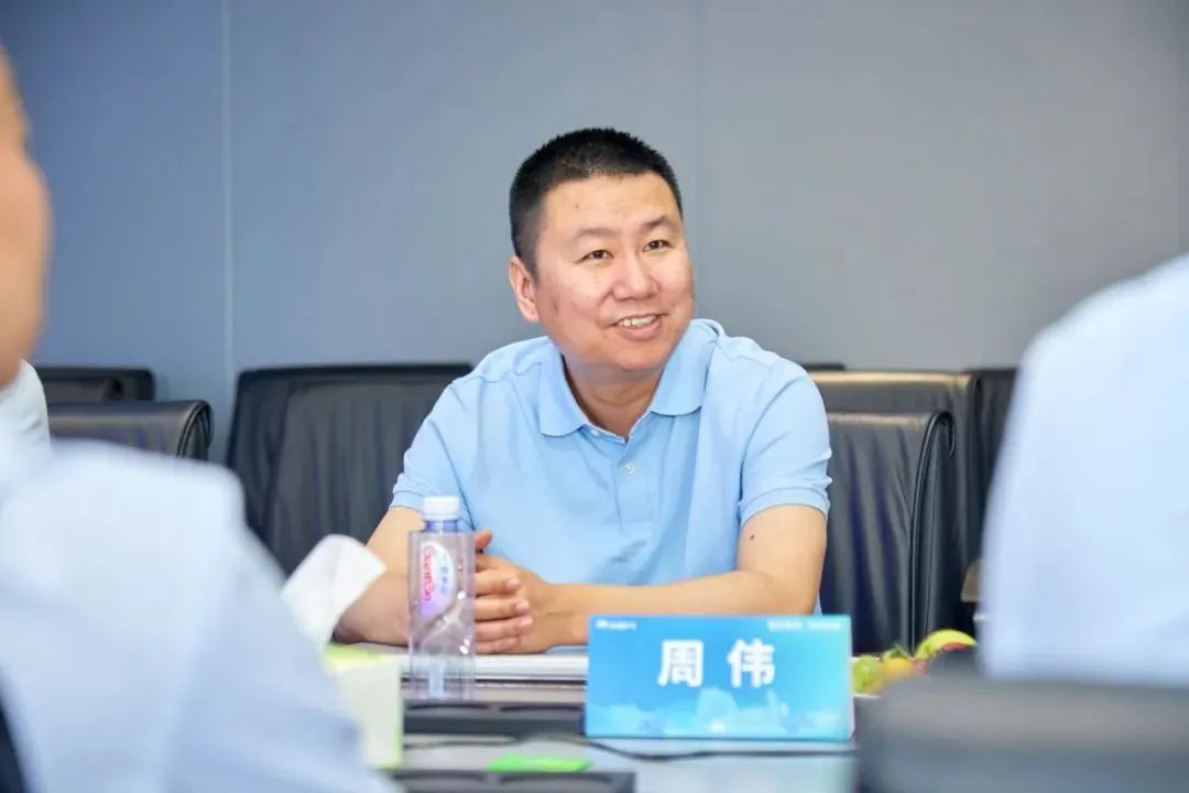 校企携手，共筑未来——中国矿业大学、辽宁工程技术大学等院校专家齐聚宇通，共解新能源矿卡减碳密码！