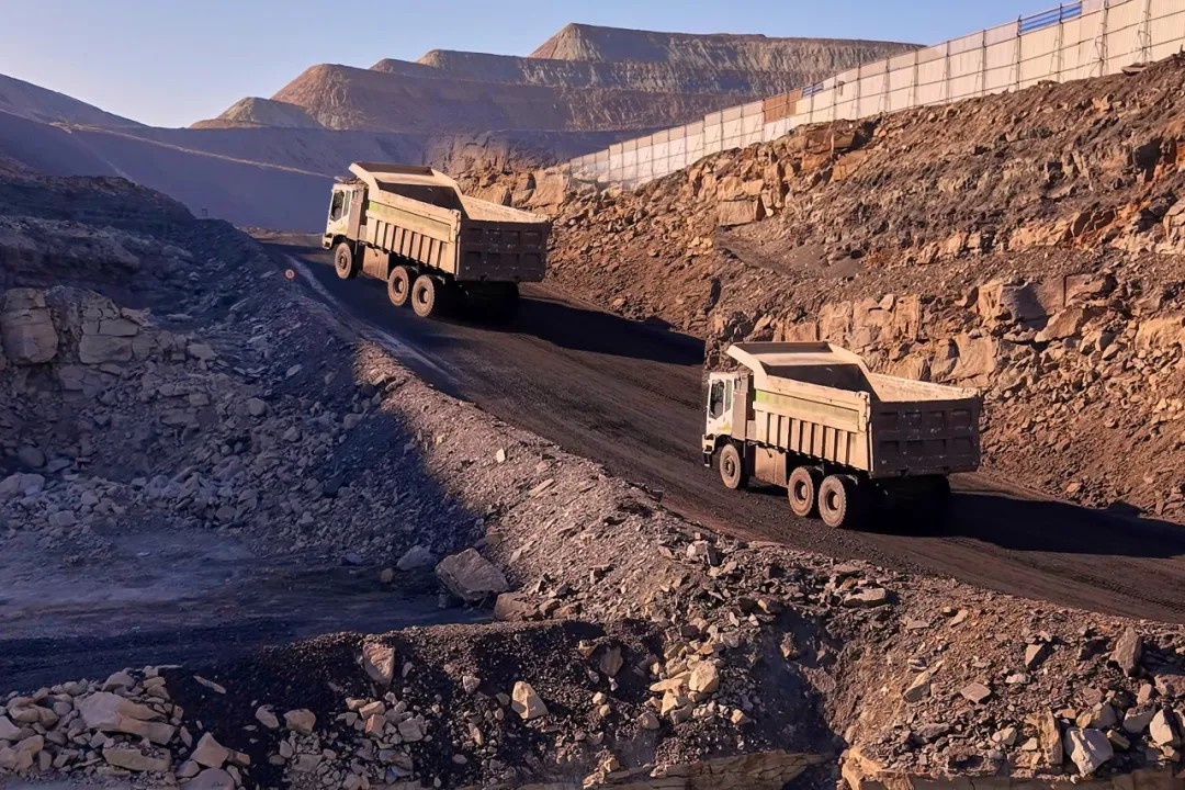 共鉴硬核实力！宇通矿卡安全节能竞赛广汇煤矿站落幕