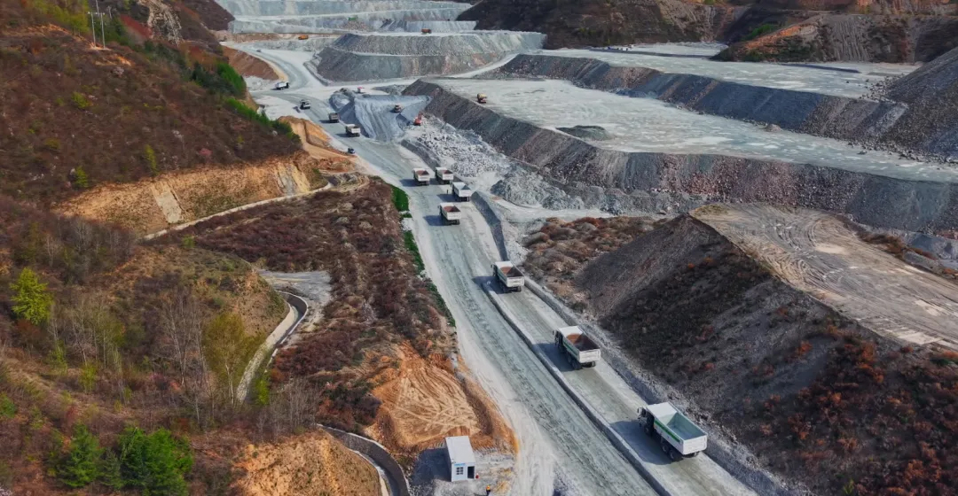 绿动陇南！宇通矿卡批量交付甘肃陇南，安全节能竞赛再启新程!