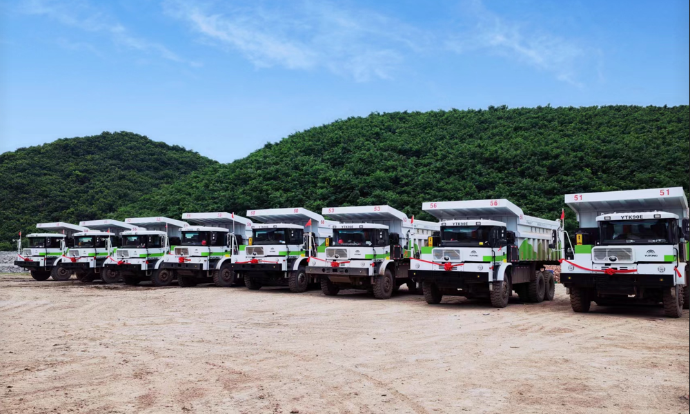 辽宁批量交付！宇通矿用车为绿色矿山建设“助跑”