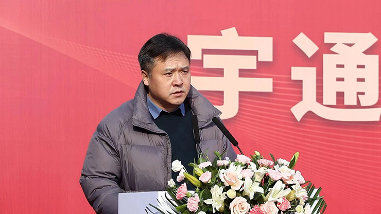 强者共鸣，同频共赢 | 宇通纯电无人驾驶矿卡批量交付