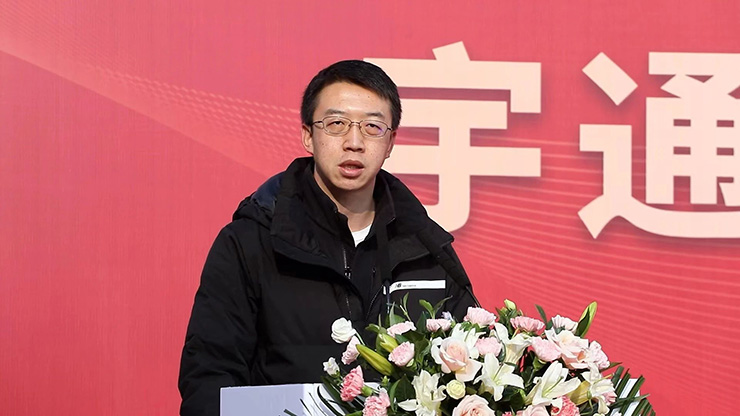 强者共鸣，同频共赢 | 宇通纯电无人驾驶矿卡批量交付